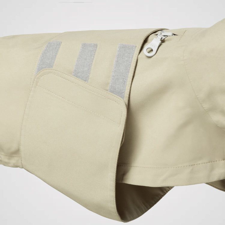 Cloud7 - Dackelmantel Hamburg | Regenmantel für Dackel