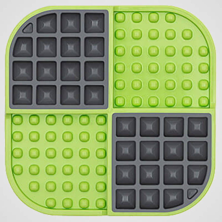 LickiMat - SLOMO | robuste Leckmatte & Antischlingnapf für Deinen Hund